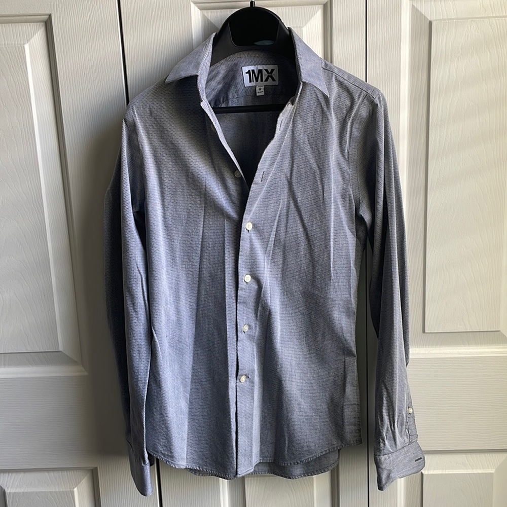 1MX Express Button Up Dress Shirt